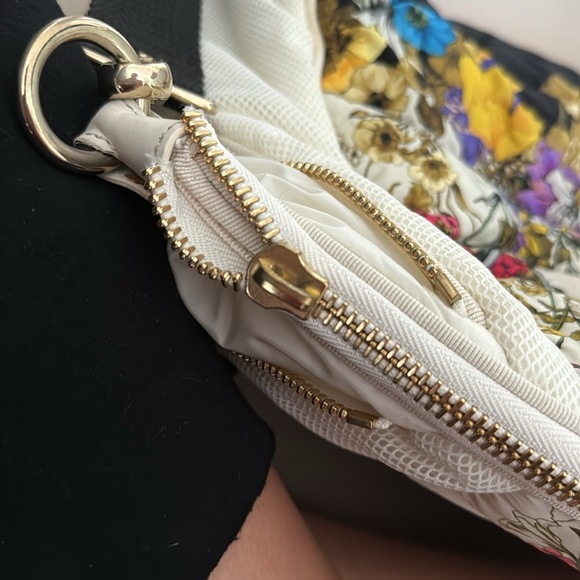 Moncler Weekender Bag - Picture 2 of 4